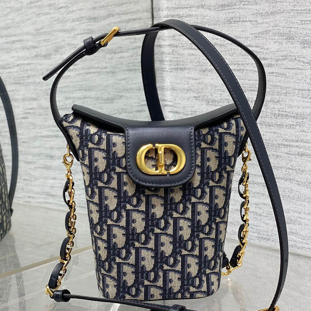 30 Montaigne Dior Amber Mini Bucket Bag